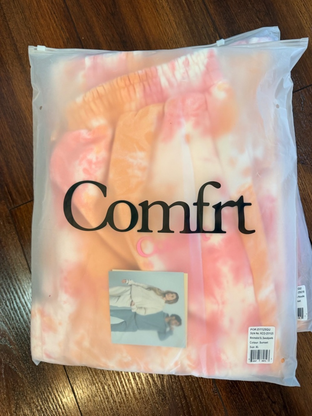 Comfrt Tie-Dye Zip Hoodie Pink & Orange and sweats - Picture 4 of 7
